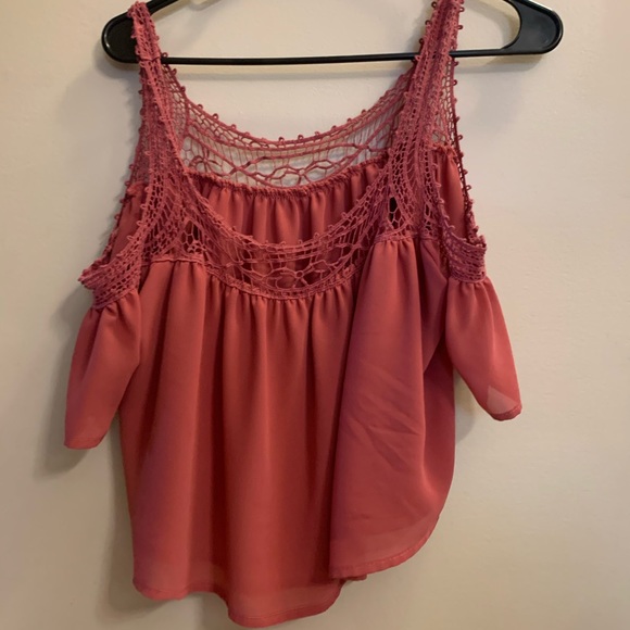 Rue21 Off the Shoulder flowy Top magenta pink - Picture 2 of 4